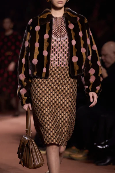 Look 127